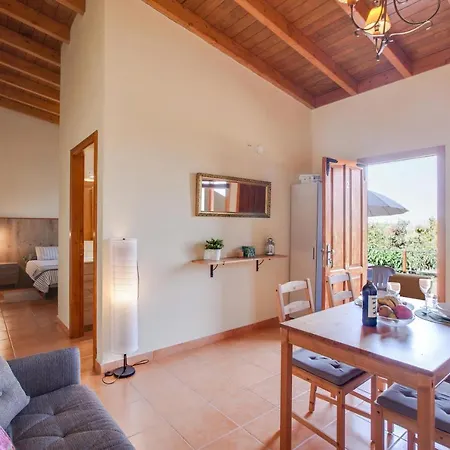 Holiday home Casas Quemahierro